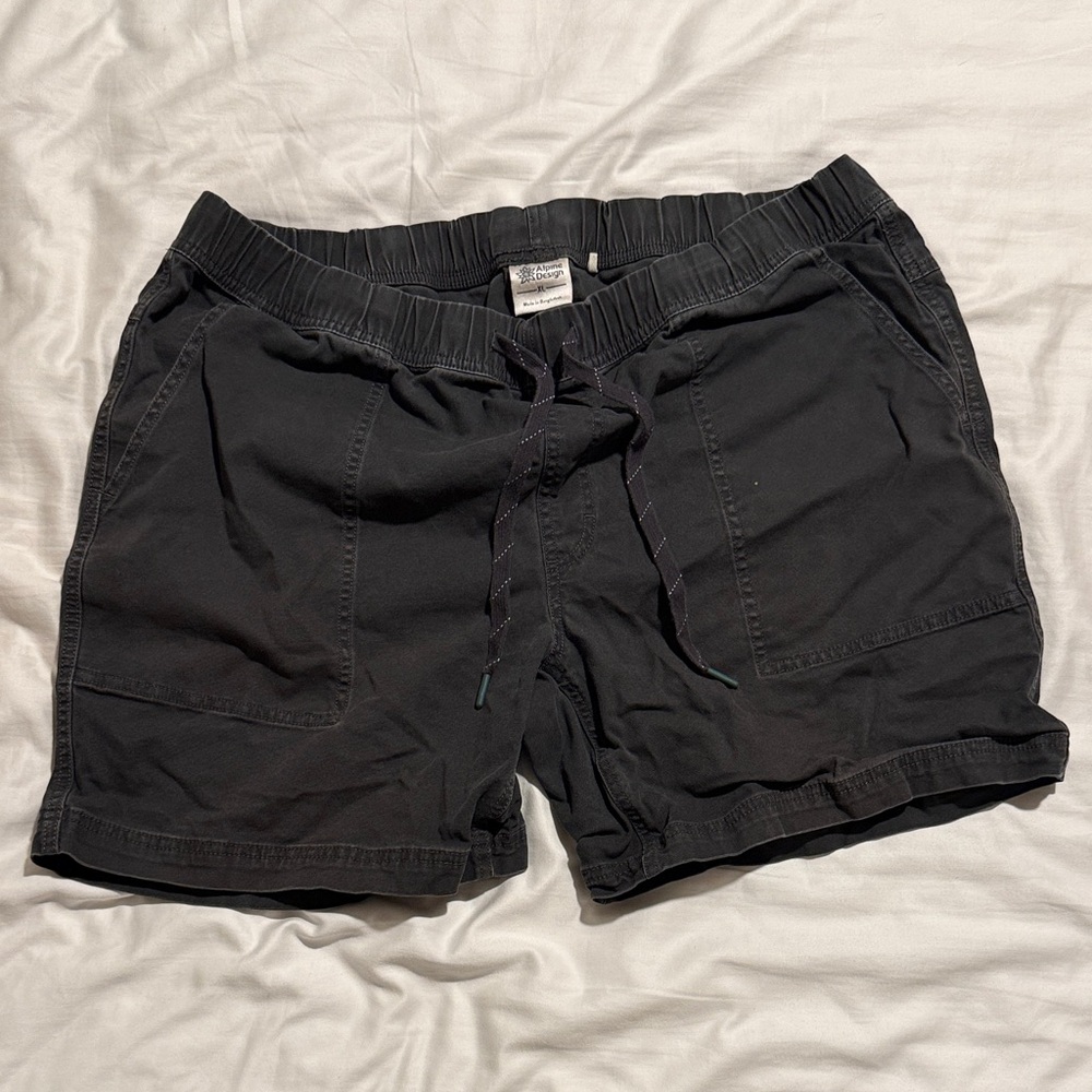 Men’s Alpine Design Hiking Shorts 7”